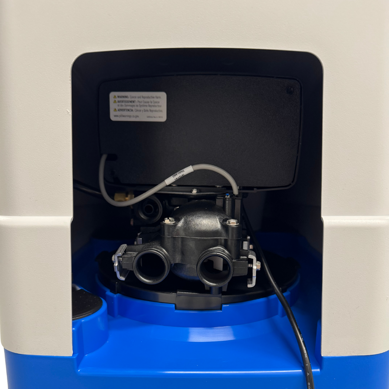 Fleck 5600SXT Digital Metered 32,000 Grain Cabinet Water Softener